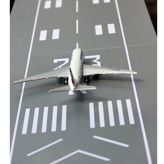 1:400 Diecast Aircraft Exhibition Mat (Runway/Apron)