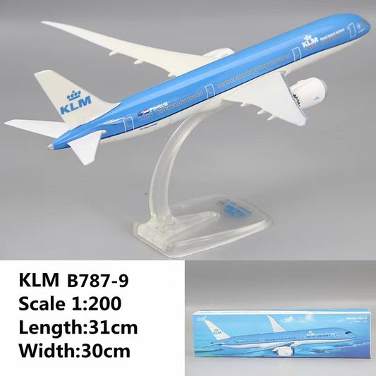 31cm/12.2" KLM 787-9 Scale 1:200