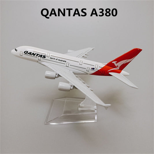 16cm/6.3" QANTAS A380 (NoGear)
