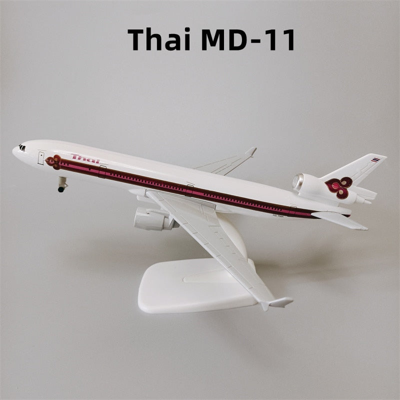 20cm/8" Thai Airways MD-11