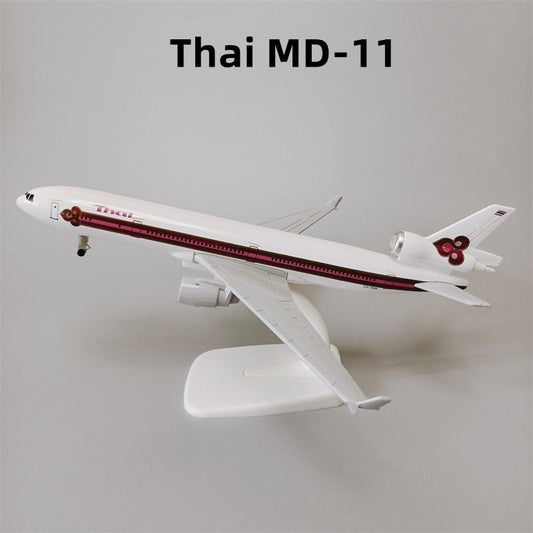 20cm/8" Thai Airways MD-11