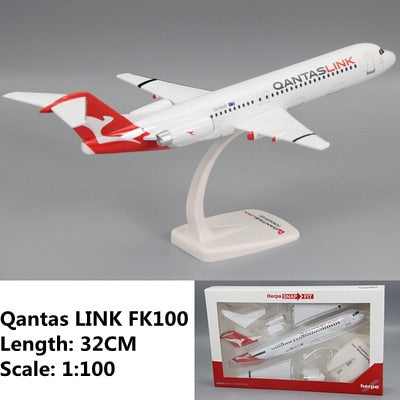 32cm/12.6" Qantas Link Fokker 100 1:100 Scale