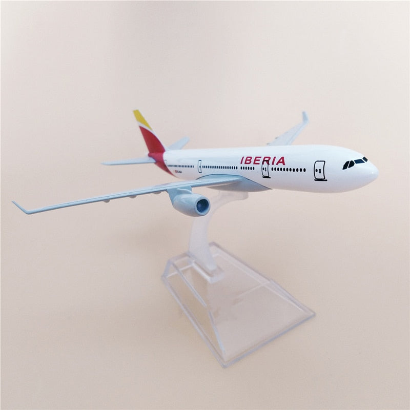 16cm/6.3" Iberia A330 (NoGear)