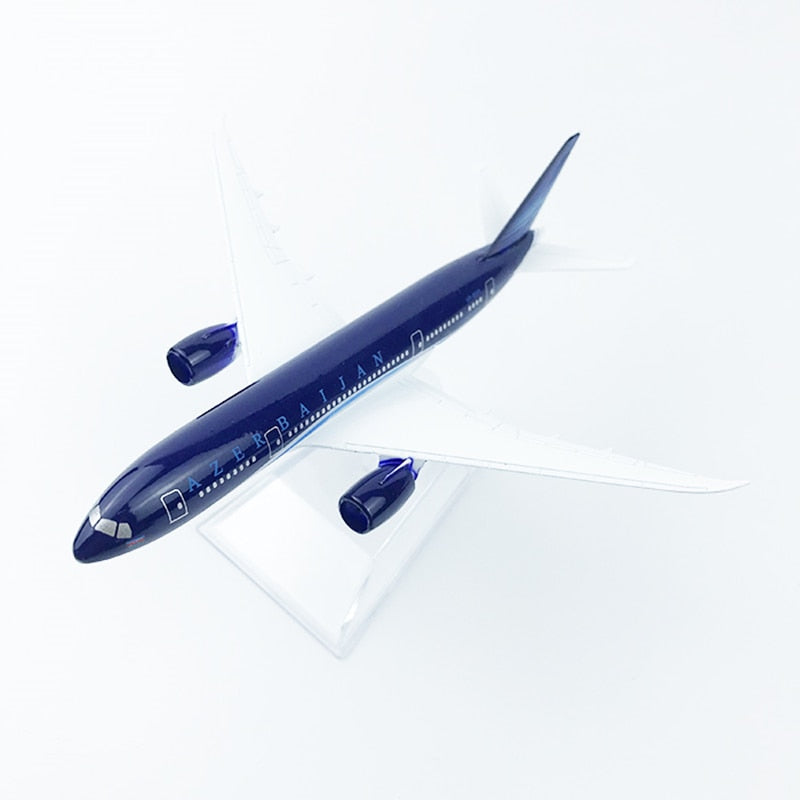 16cm/6.3" Azerbaijan Airlines B787 (NoGear)